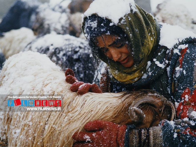 سارا بهرامی در فیلم «خاتی» در نقش یک زن ایلیاتی طاهر شده است.